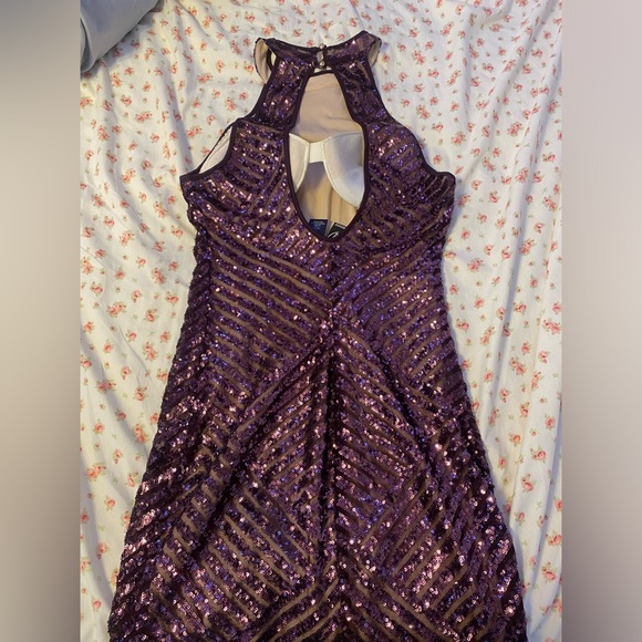 size M short sequin dress - Picture 2 of 5